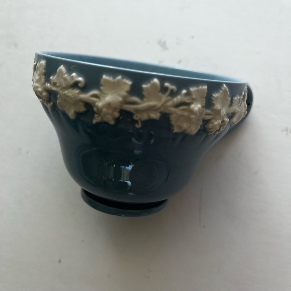 Vintage Wedgwood Queensware Embossed Cream on Lavender Blue Cup & Saucer. - Picture 6 of 6